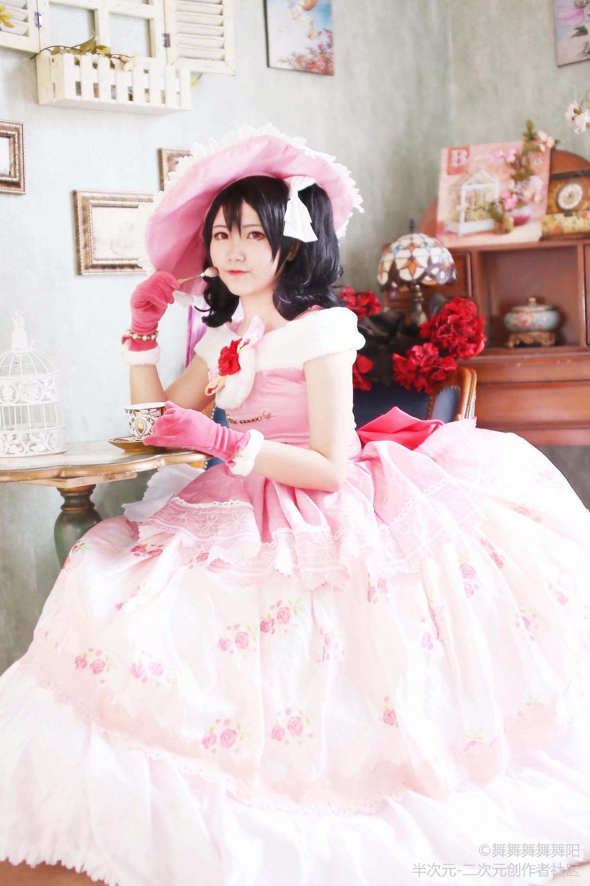 《lovelive!》矢澤妮可宮廷禮服舞踏會 C O S P L A Y 126/153 