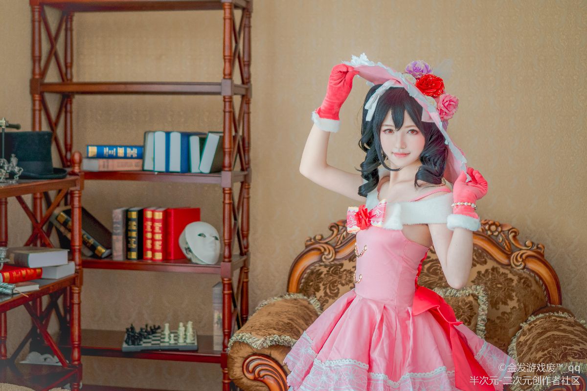 《lovelive!》矢澤妮可宮廷禮服舞踏會 C O S P L A Y 138/153 